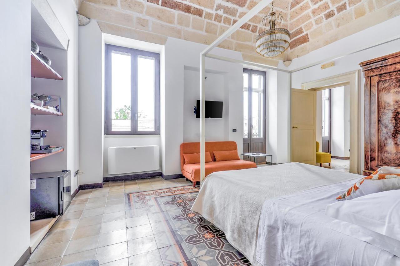 Castriota 19 - Jacuzzi Apartment Sit Lecce Exterior foto